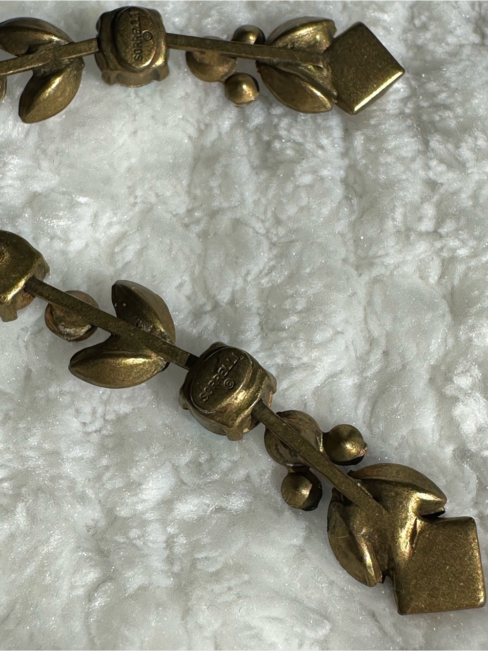 Sorrelli crystal earrings - Picture 3 of 4